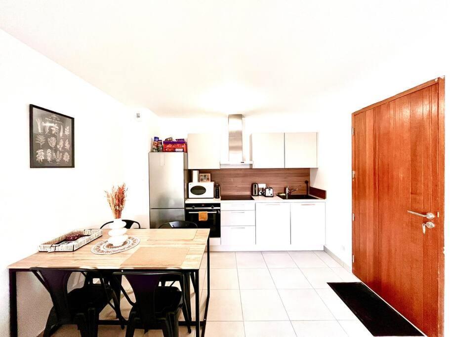 Appartement Terrasse St Florent Сен-Флоран Экстерьер фото
